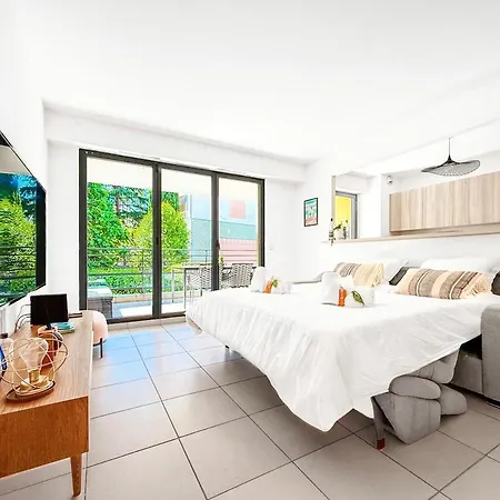 Terranova Terrace * Канны