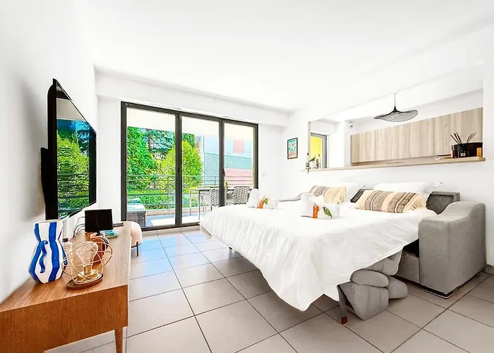 Terranova Terrace * Канны